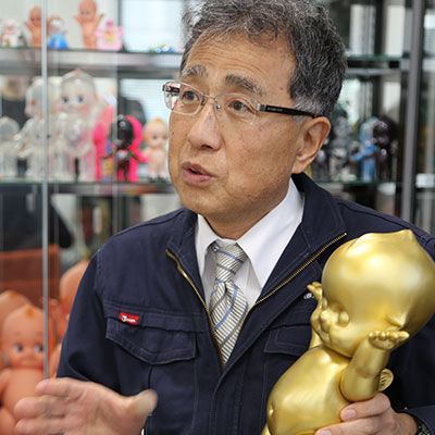 マーケティング部 木幡